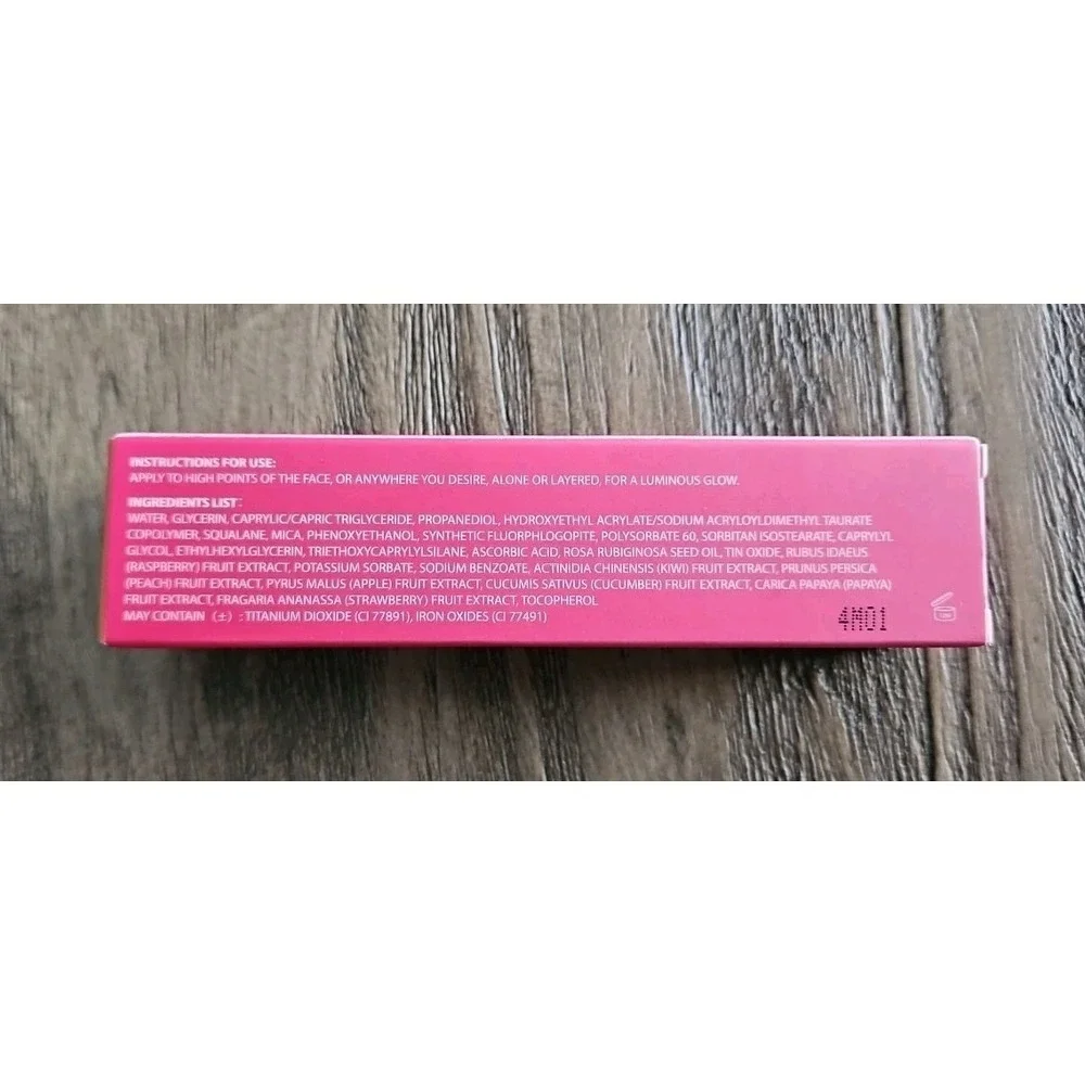 NIB LUCKY CHICK  Fruit Infused Illuminizer 0.67 fl oz - Radiant Glow (Bronze)
